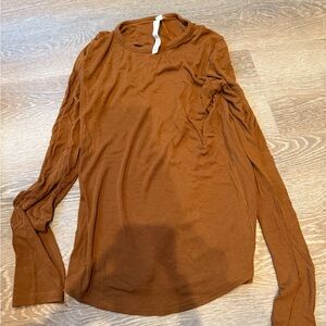 Lululemon hold tight long sleeve shirt size 8